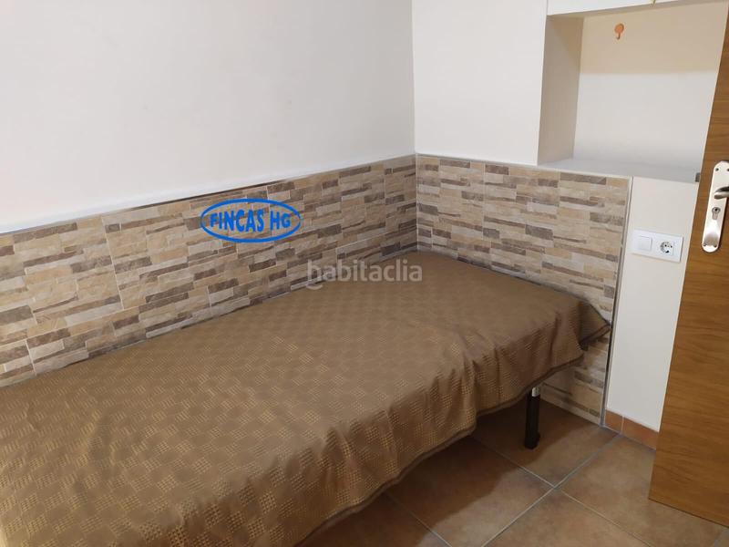 Foto bcbb7b83-9a70-4a3d-827f-993a7a41db6a. Edificio in Barrio del Centro Alicante