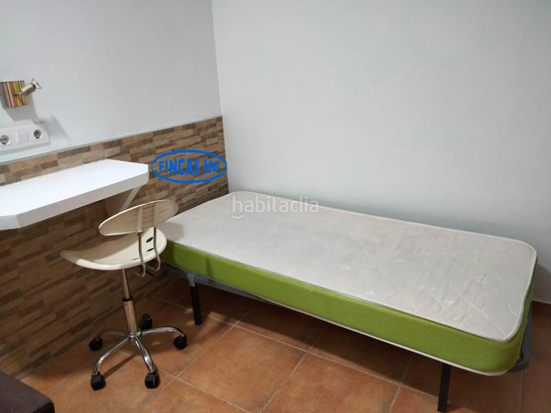 Foto f87b1f54-47b6-403f-8614-a52d6efe99b5. Edificio in Barrio del Centro Alicante