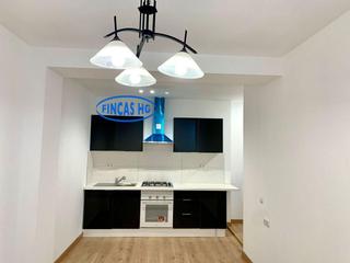 Flat in Carolinas Altas. Acogedor piso totalmente reformado en altozano, alicante