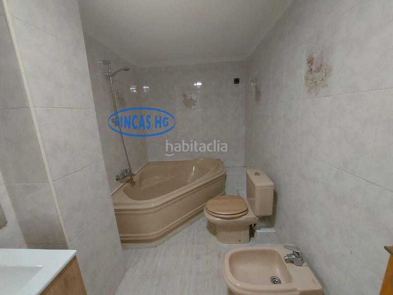 Foto b907bed2-704e-46cf-98f0-71d05494f321. Etagenwohnung in Altozano - Conde Lumiares Alicante