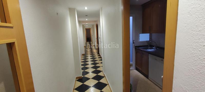 Foto ece4b9ec-9b1c-43bc-88a8-dc73173b5099. Miete etagenwohnung mit heizung in Carolinas Altas Alicante