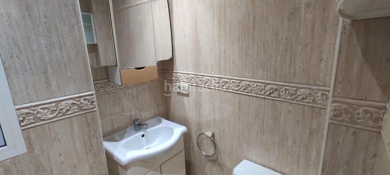 Foto 19f9bb96-31b2-4d49-9071-0b32d225fbd3. Rent flat with heating in Carolinas Altas Alicante