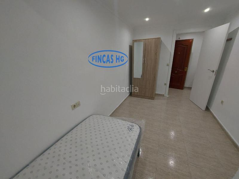 Foto 30fd9be7-171e-40fd-970b-0899ceda0e3d. Pis a Nou Alacant Alicante