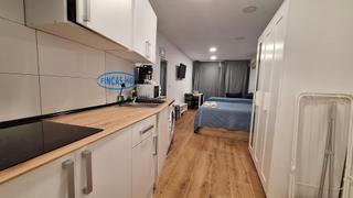 Locale commerciale in Santo Domingo. Se venden cuatro apartamentos con licencia turística en inmejora