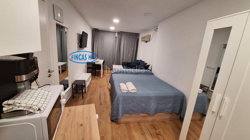 Foto 737ae5bc-a9f8-497b-9371-b41e8800e7c2. Local comercial a Santo Domingo Alicante