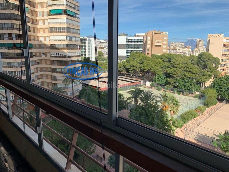 Foto e572c301-127a-449b-8120-a3be7e91f83b. Etagenwohnung mit parking pool in Cabo de las Huertas Alicante