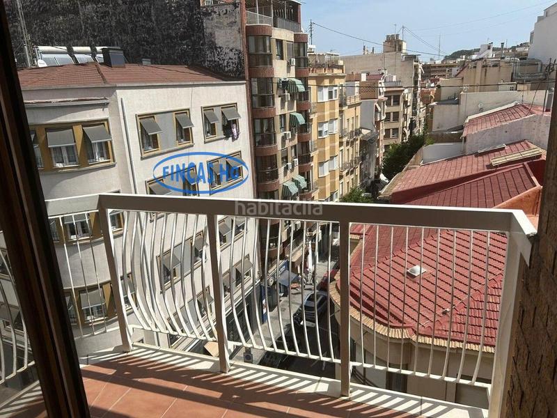 Foto f1726c27-1c1c-48ac-a4e9-67edacf91622. Pis a Mercado Alicante