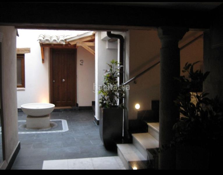 Foto e611383b-2c08-443e-8530-4becbc97f4d3. Dúplex amb calefacció a Casco Histórico Toledo