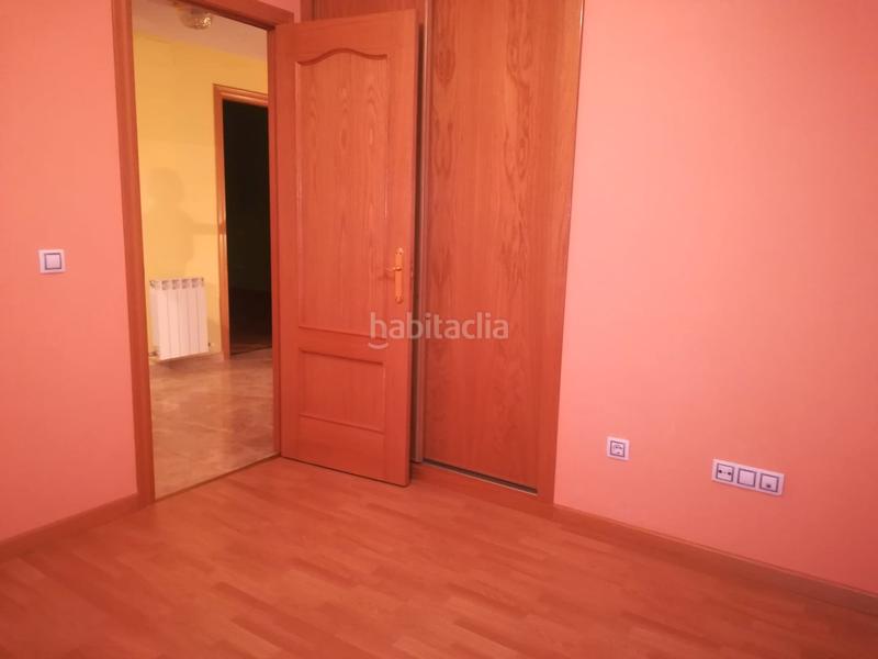 Foto 90bf0179-f1d2-47eb-af6f-aeef141ae3e1. Casa a schiera con riscaldamento parcheggio in Azucaica Toledo