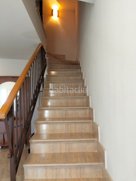 Foto 0f772513-b7d0-497a-94ab-ff4f57e63a34. Casa adossada amb xemeneia calefacció aparcament a Bargas