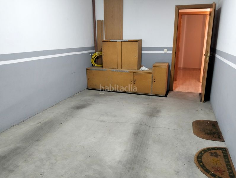 Foto 505858e7-f939-4a2d-902b-73e52ff2c900. Casa adossada amb xemeneia calefacció aparcament a Bargas