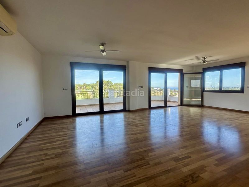 Foto d1ab0112-c9cd-44d4-a009-10260c571a52. Apartament amb calefacció piscina a Altea la vella Altea
