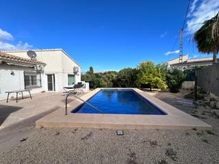 Rent Chalet in L´Albir