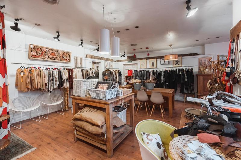 Foto 555b2a83-2c8c-4916-97c4-672c51d97f2e. Local comercial en Altea ciudad Altea