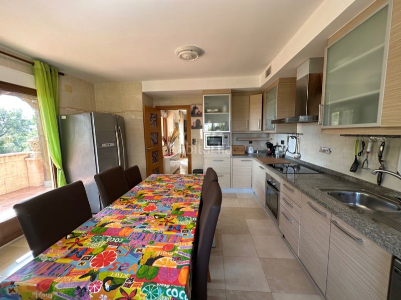 Foto addceb0b-8bd6-4df8-be8f-ea7b9a57a64b. Xalet amb piscina a Altea la vella Altea