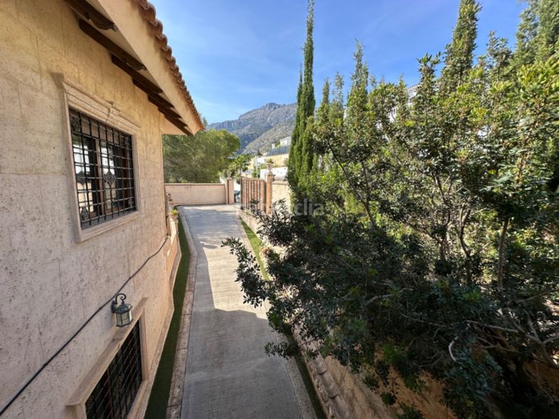 Foto fc9e09e7-8e1d-4469-8155-0d6408ec0b75. Xalet amb piscina a Altea la vella Altea
