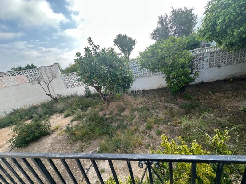 Foto 4d169735-d96e-4bb0-8da5-6d80d2e6db49. Chalet avec parking dans Pueblo-Ubanizaciones Alfàs del Pi (l´)