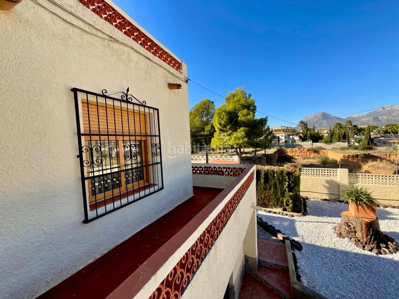 Foto d2902da1-0de5-49bb-b6b1-523ffee44304. Chalet con parcheggio piscina in L´Albir Alfàs del Pi (l´)