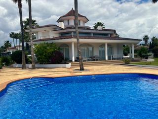 Chalet à Pueblo-Ubanizaciones