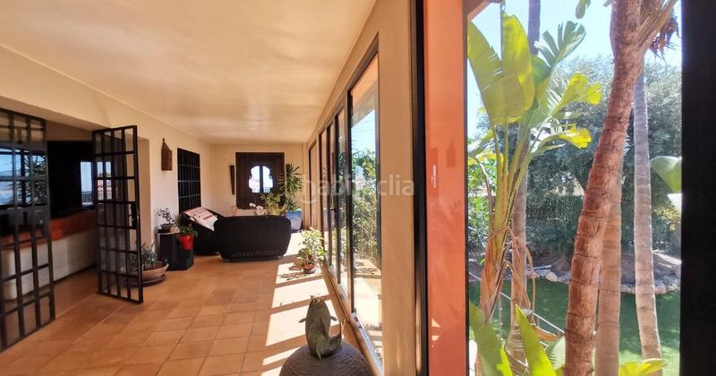 Foto 0c289cdc-71c0-469d-89a5-d1ced4b55922. Chalet con parcheggio piscina in Coloma Nucia (la)