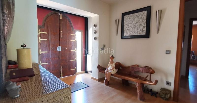 Foto 3a0855c7-b3ae-4578-ad95-bb75a98bc77c. Chalet con parcheggio piscina in Coloma Nucia (la)