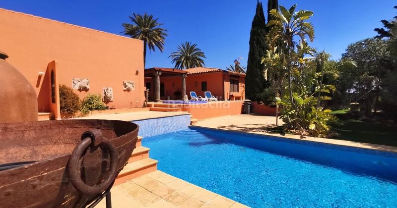 Foto 78ab9daf-8187-4bfd-8781-188ba622e9cc. Chalet con parcheggio piscina in Coloma Nucia (la)