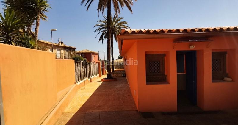 Foto a01eeba8-8b8f-4e37-9854-34d43f2401e9. Chalet con parcheggio piscina in Coloma Nucia (la)