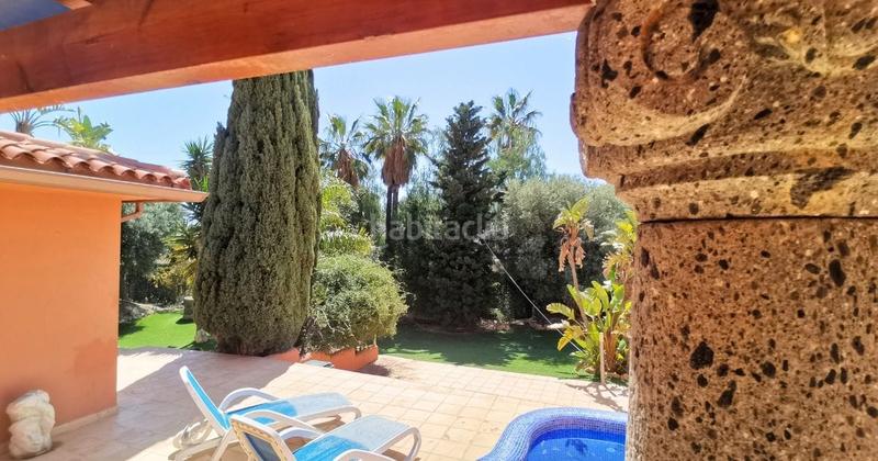 Foto c7960a10-8350-44b2-9520-312261501651. Chalet con parcheggio piscina in Coloma Nucia (la)