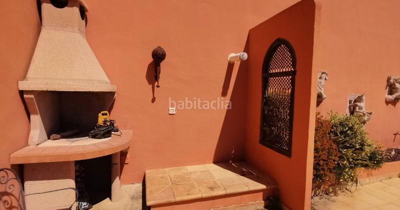 Foto f35d3bfe-a3a5-4dfb-9ca0-03b164365294. Chalet con parcheggio piscina in Coloma Nucia (la)
