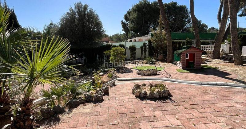 Foto 7641b27d-38fb-49d3-a674-2f0e478f34a5. Chalet mit parking pool in Coloma Nucia (la)