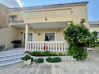 Chalet en Pueblo-Ubanizaciones