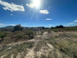 Terreny residencial en Pueblo-Ubanizaciones