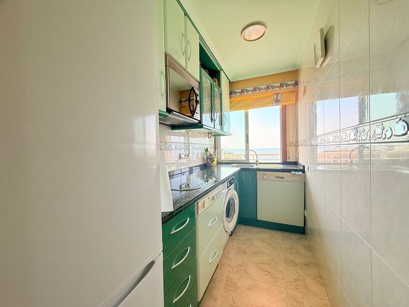 Foto c55c02c2-04ec-4d2c-b319-6a85fee4fa94. Apartament amb calefacció aparcament a Casco Antiguo - Puerto Benidorm