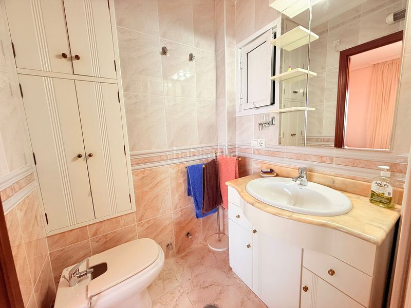 Foto f851f5de-a116-450d-a6a6-62aac688d275. Apartament amb calefacció aparcament a Casco Antiguo - Puerto Benidorm