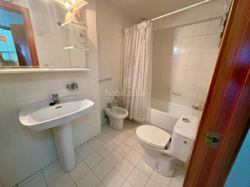 Foto 2457b634-b654-4ba2-b500-685f03414cb7. Apartament amb aparcament piscina a Playa Levante Benidorm