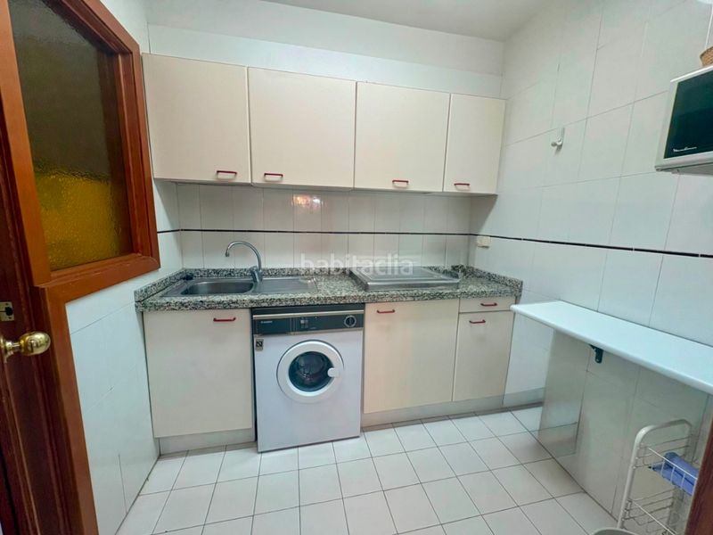 Foto 5a97a7fb-bf04-42a8-bf93-aa81a58a3a19. Apartament amb aparcament piscina a Playa Levante Benidorm