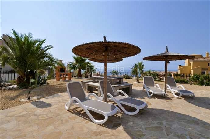 Foto 59327c63-4c8c-48c8-a6c5-839c345141a1. Apartament amb calefacció aparcament piscina a Maryvilla Calp
