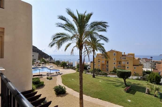 Foto 5d081c97-be35-47e8-9d88-f5042ef1f6ae. Apartament amb calefacció aparcament piscina a Maryvilla Calp