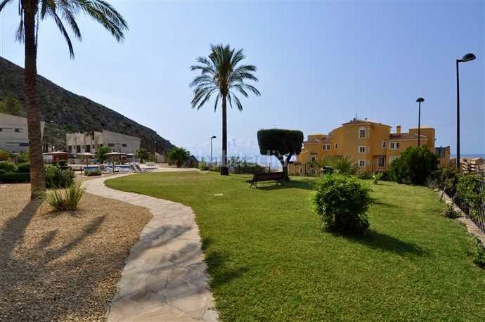 Foto 97e62d76-a12a-4270-b2fe-b09b414c46e3. Apartament amb calefacció aparcament piscina a Maryvilla Calp