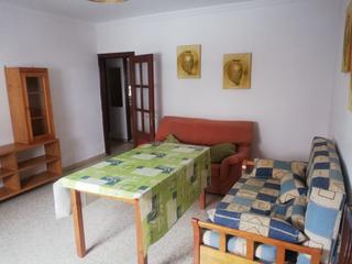 Pis a Nueva Alcalá. Piso en venta en ambulatorio de especialidades, 2 dormitorios.