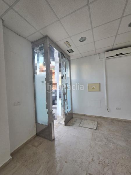 Foto 30422556-4712-4020-b45e-e4c174f56f73. Local commercial dans La Paz Alcalá de Guadaira