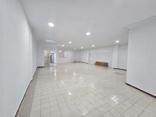 Casa a Nueva Alcalá. Casa en venta en zona santa lucía.