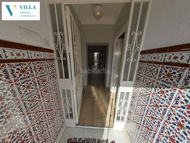 Foto 40ccd8f9-f3e1-4f73-af42-a755ad21b311. Casa a La Paz Alcalá de Guadaira