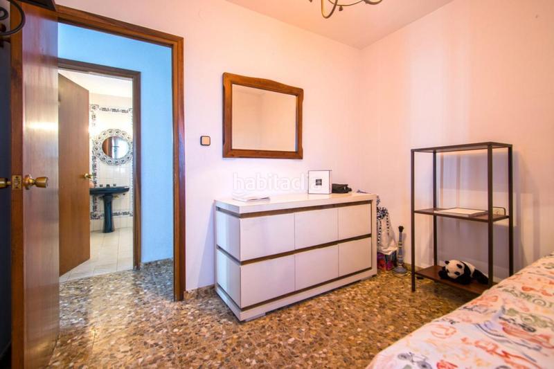 Foto d2621189-0c74-4c96-baf3-3b8de317037b. Chalet mit parking in La Paz Alcalá de Guadaira