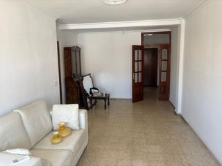 Piso en La Paz. Piso en venta en instituto, 4 dormitorios.