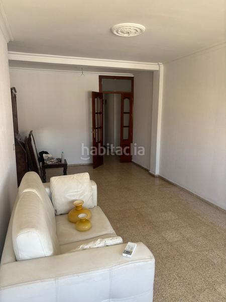 Foto 715cc728-8039-45ee-8cd6-8d0dccf3006c. Pis a La Paz Alcalá de Guadaira