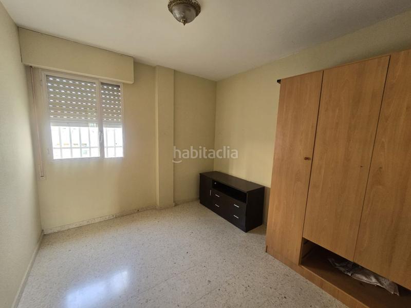 Foto 734cacda-a0fa-49bc-a9a9-41d300b1d733. Piso  en venta en zona santa lucía, 4 dormitorios. en Alcalá de Guadaira