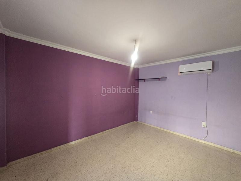 Foto ce1b3076-d389-495e-a5f6-9e506ea5d2d5. Piso  en venta en zona santa lucía, 4 dormitorios. en Alcalá de Guadaira