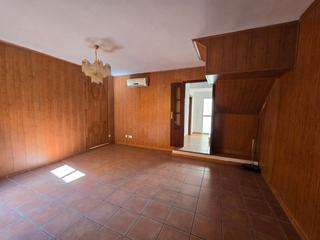Maison à Los Molinos. Casa en venta en zona santa lucía, 4 dormitorios.