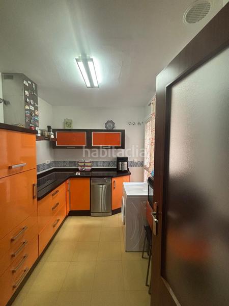 Foto 77f206ee-aafd-4542-95f4-863765c9f1ba. House with parking in Centro Alcalá de Guadaira